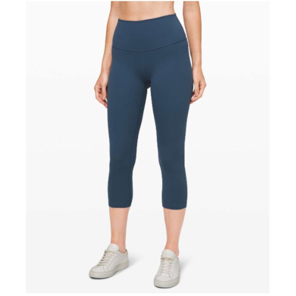 Lululemon Wunder Under Crop (High-Rise) Full-On Luxtreme 21" Code Blue Size 6